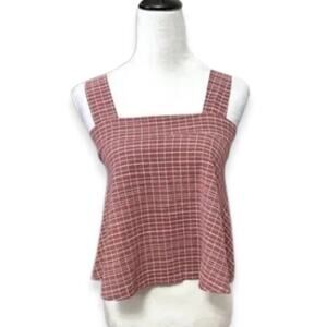 Torio Crop Top Plaid Pattern Sleeveless Square Neck Pleated Back Red/White Small